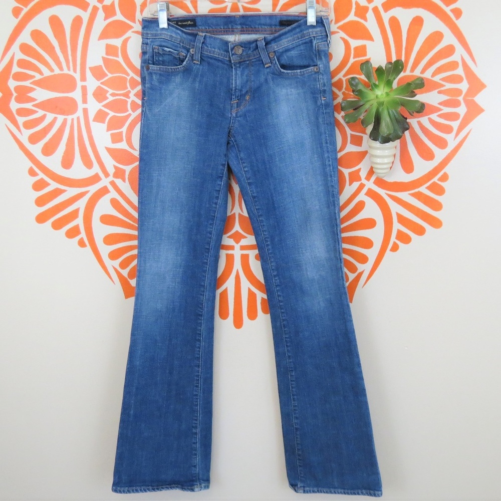 Citizens for Humanity Medium Wash Low Waist Flair - Picture 3 of 3